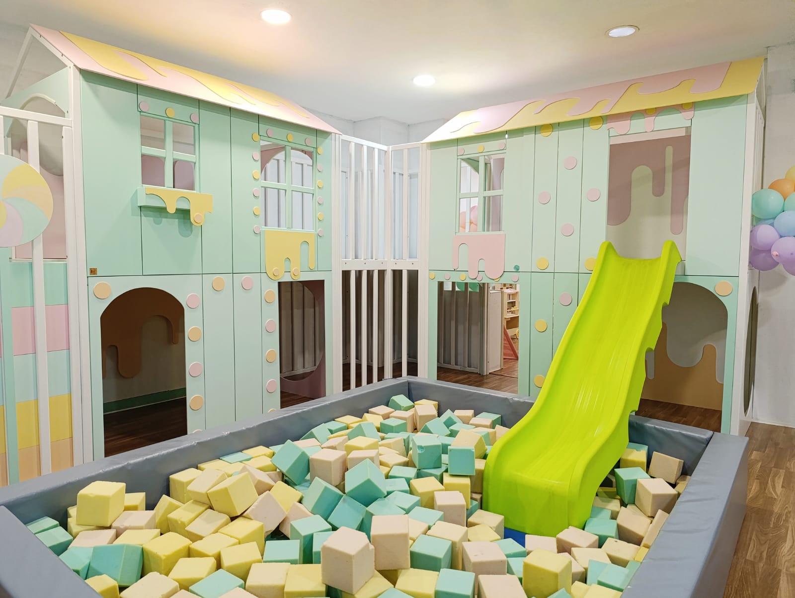 Interior do espaço Tiduli Kids Party